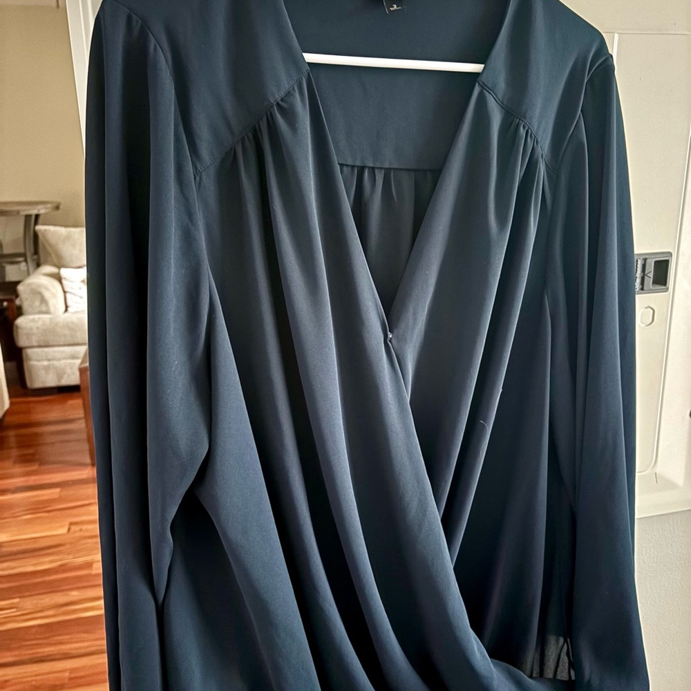 Torrid Classic Dressy Blouse - Picture 4 of 4